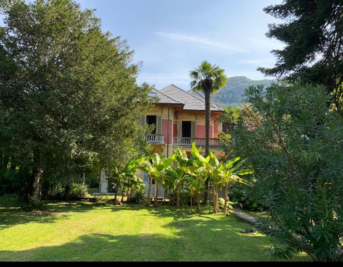 Villa Del Castanar Maccagno Esterno foto