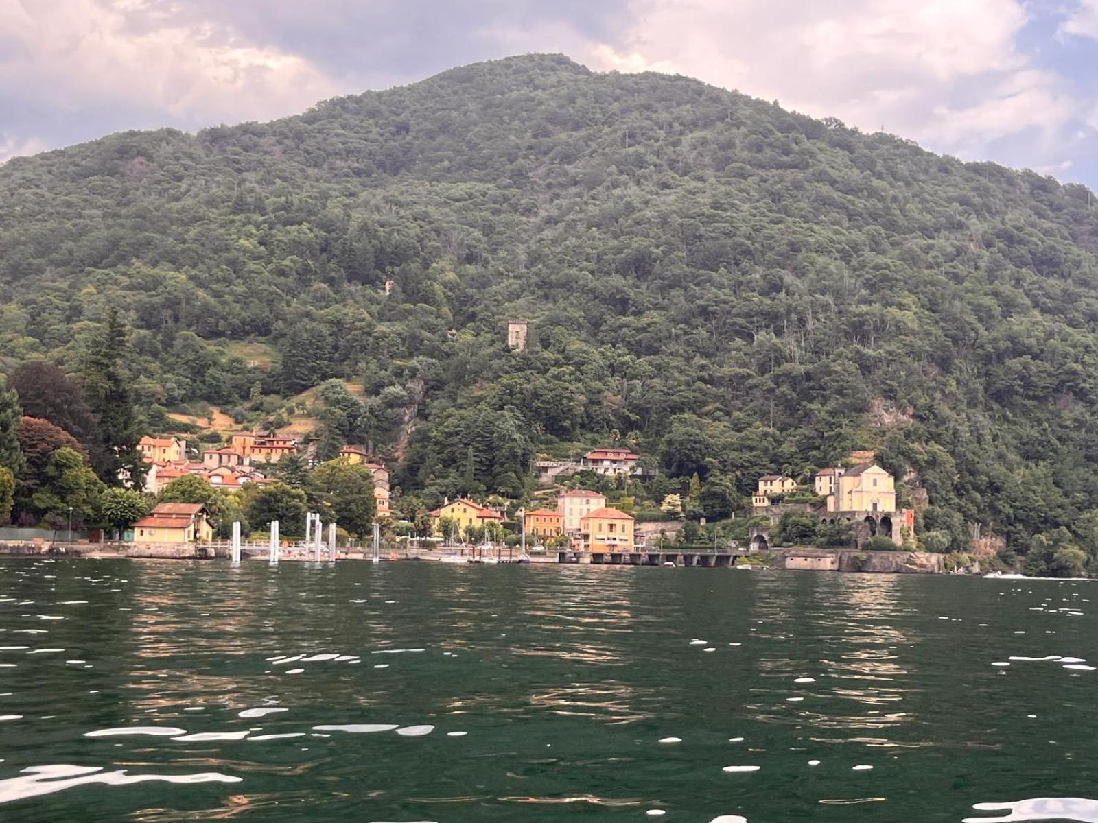 Villa Del Castanar Maccagno Esterno foto